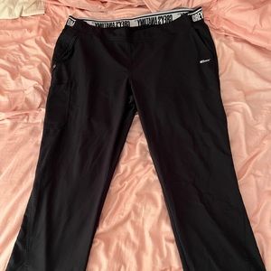 Black Grey’s Anatomy Scrub Bottoms x Barco